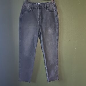 Hollister Ultra High Rise Mom Jeans Black Gray Raw Hem Size 3 or 26‎